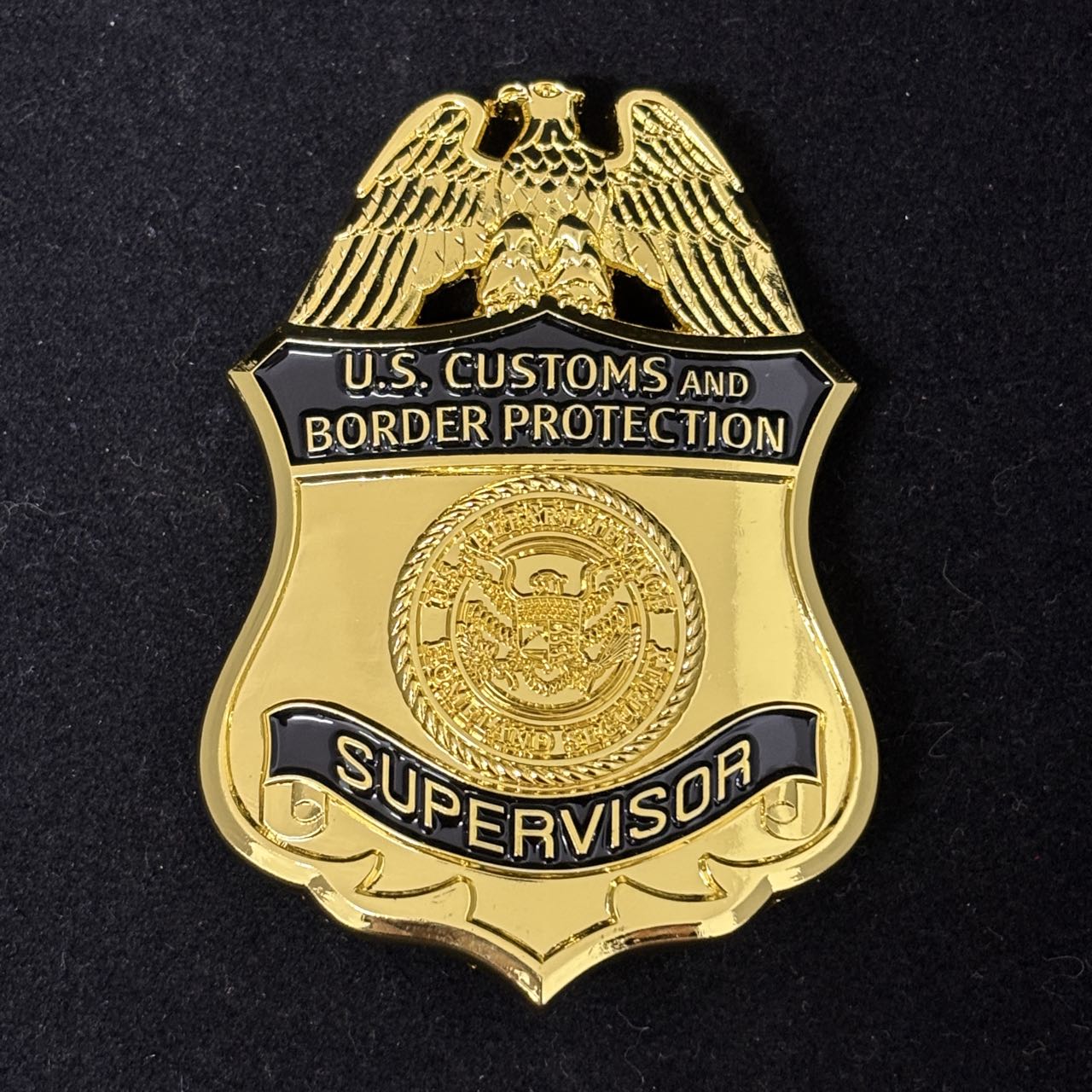 Replik des Supervisor-Abzeichens des US CBP, Filmrequisiten