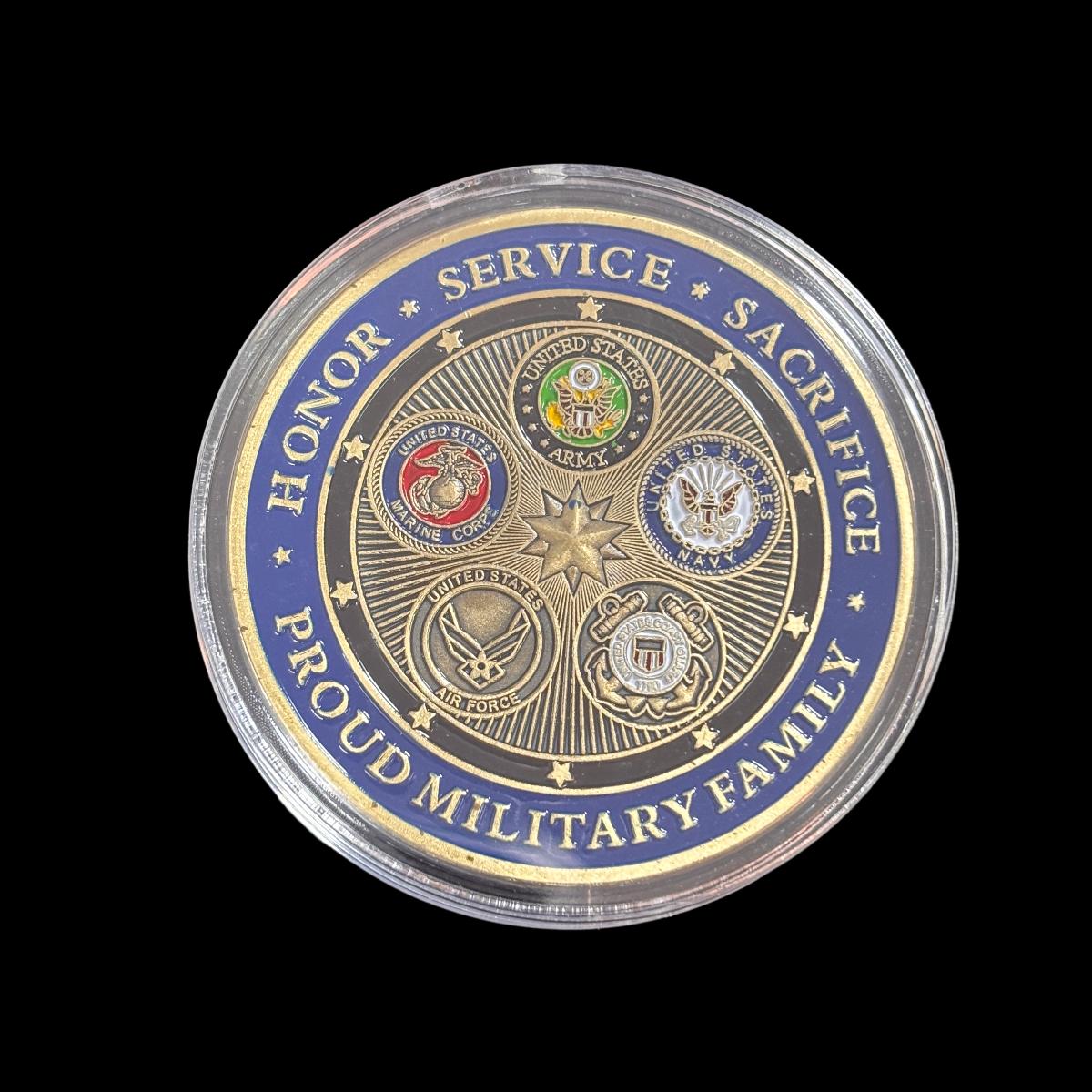 US-Streitkräfte dienen weltweit mit Stolz Challenge Coin