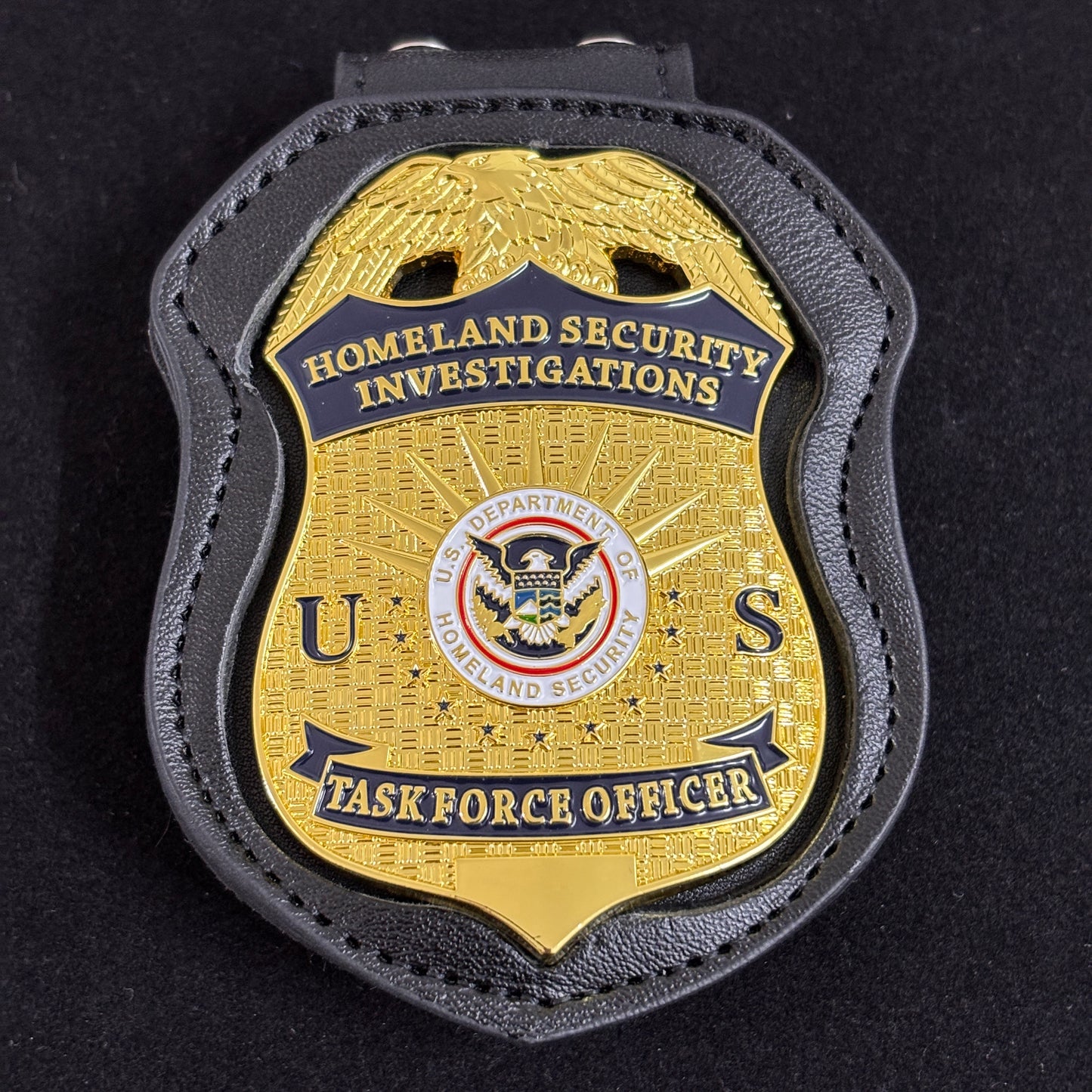 Réplique de l'insigne d'officier de la force opérationnelle HSI TFO des États-Unis, accessoires de cinéma pour les enquêtes sur la sécurité intérieure