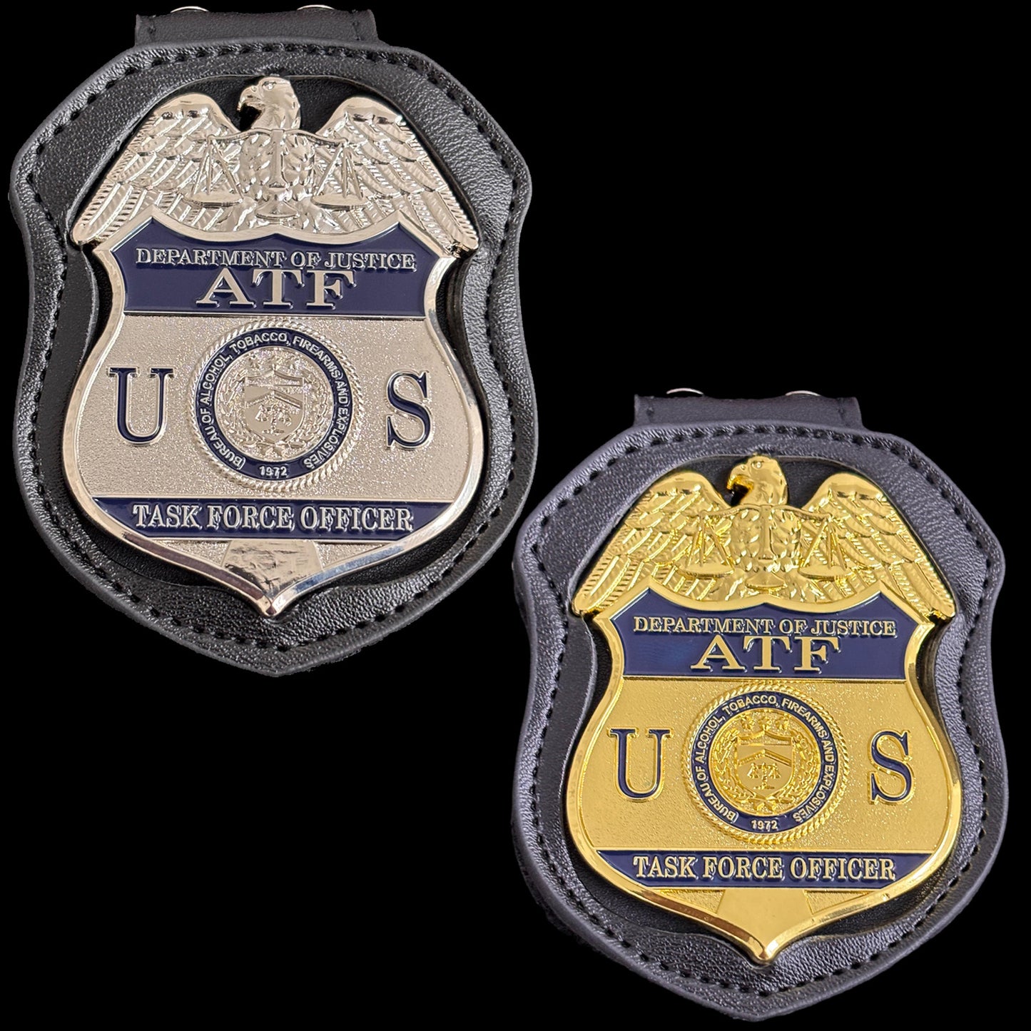 Set mit Repliken der Abzeichen von ATF Special Agent und Task Force Officer, Filmrequisiten