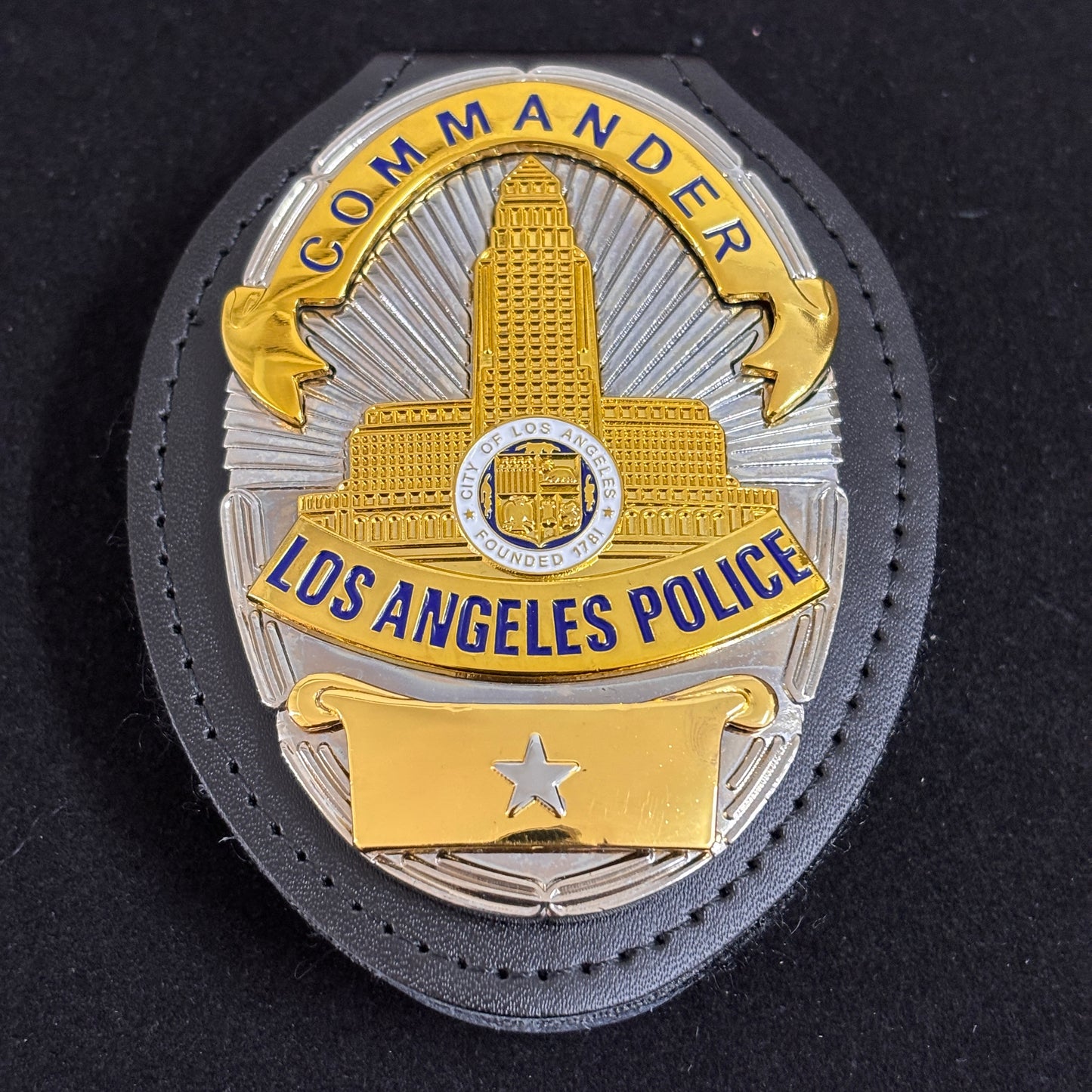 LAPD Commander Los Angeles Polizei Replika Abzeichen Filmrequisiten 1 Stern
