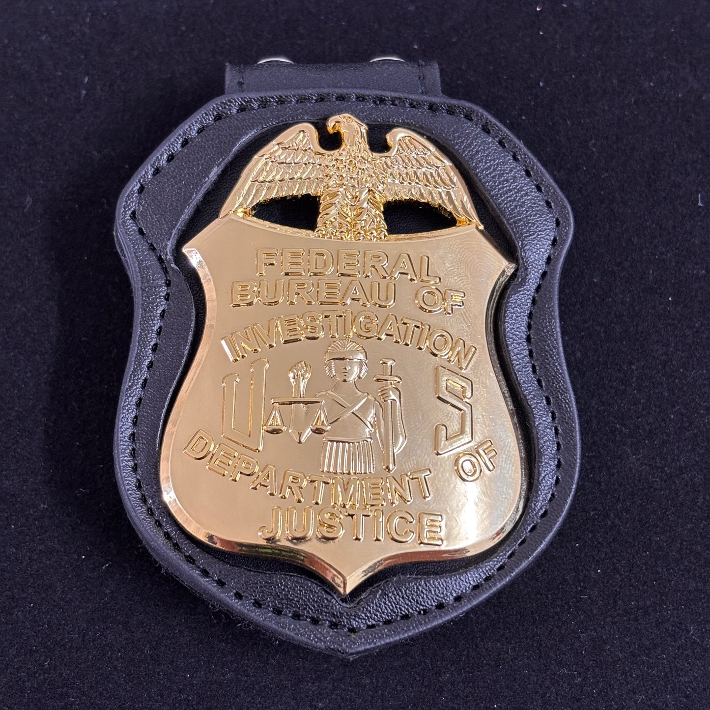 Réplique de l'insigne du FBI du ministère de la Justice, accessoire de cinéma