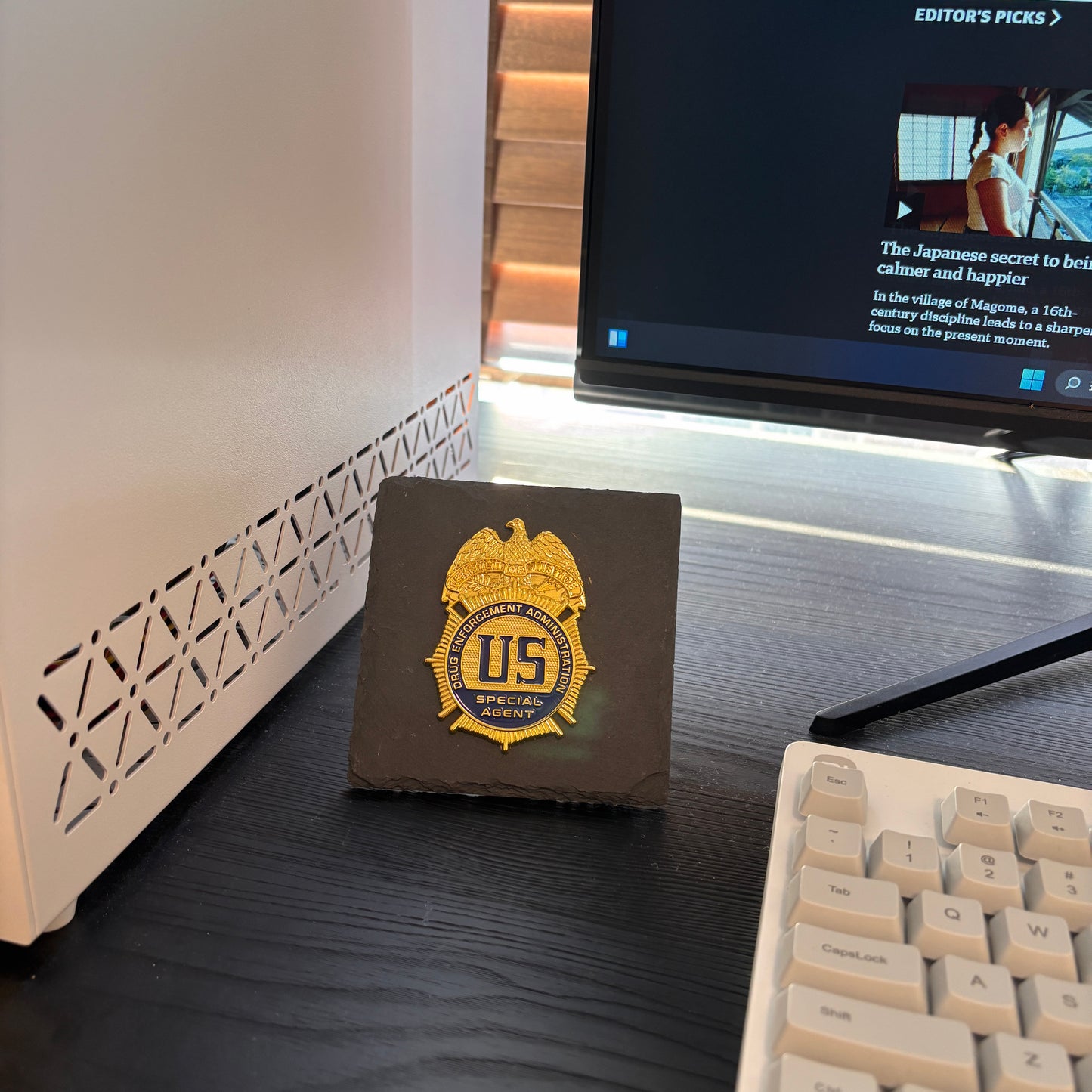 DEA Special Agent badge Plaques Law Enforcement Award & Recognition Collectible gifts retirement memorial