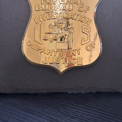 DOJ Federal Bureau Investigations badge Plaques Law Enforcement Award & Recognition Collectible gifts retirement memorial