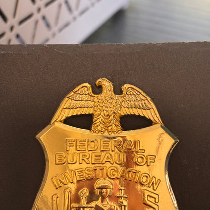 DOJ Federal Bureau Investigations badge Plaques Law Enforcement Award & Recognition Collectible gifts retirement memorial