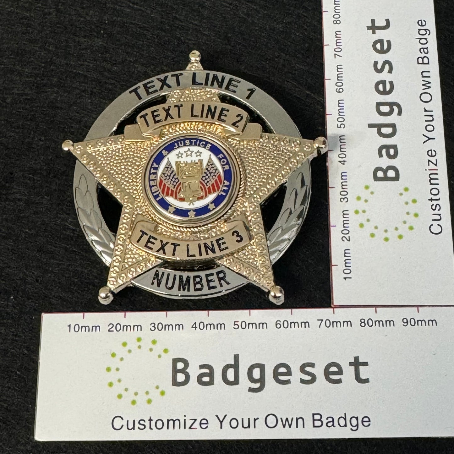 Customizable Badge BA43