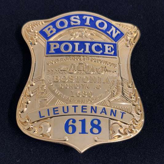 Réplique de l'insigne du lieutenant de la police de Boston, accessoire de film avec le numéro 618
