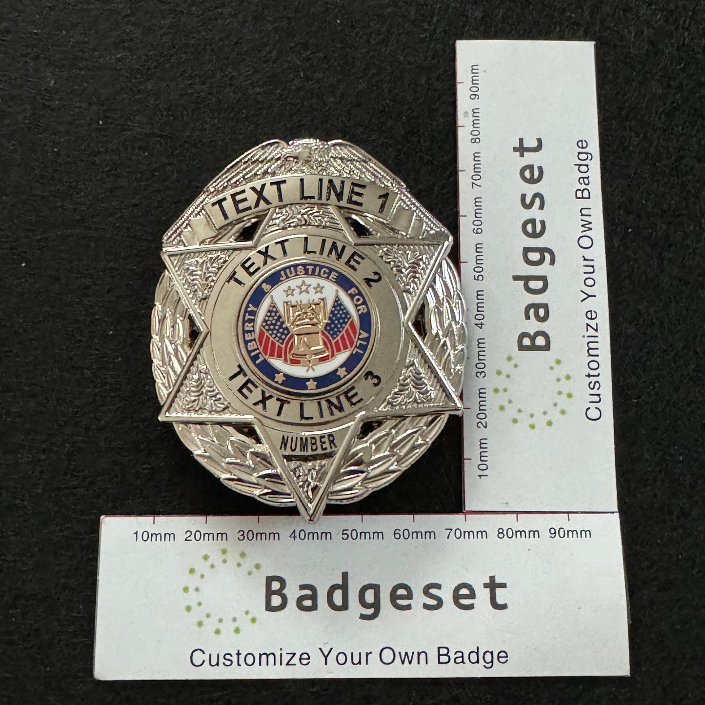 Customizable Badge BA41