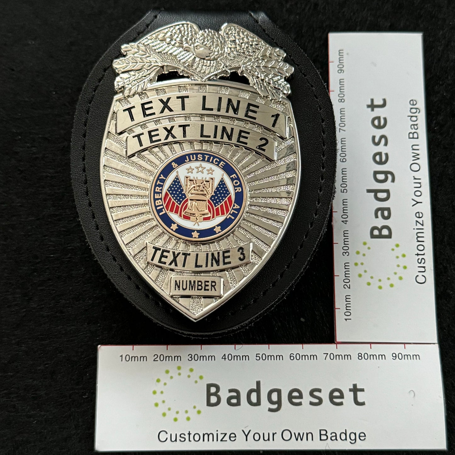 Customizable Badge BA42