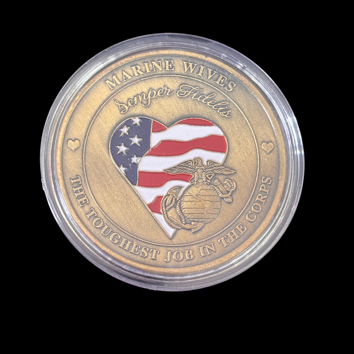 MARINEFRAUEN: DER HÄRTESTE JOB IM CORP Challenge Coin