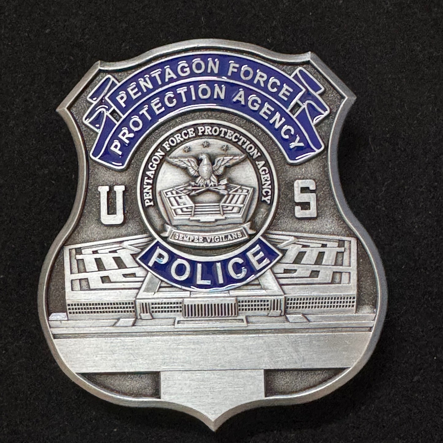 Insignia de policía de la Agencia de Protección de la Fuerza del Pentágono de EE. UU., réplica de utilería de película, personalizable