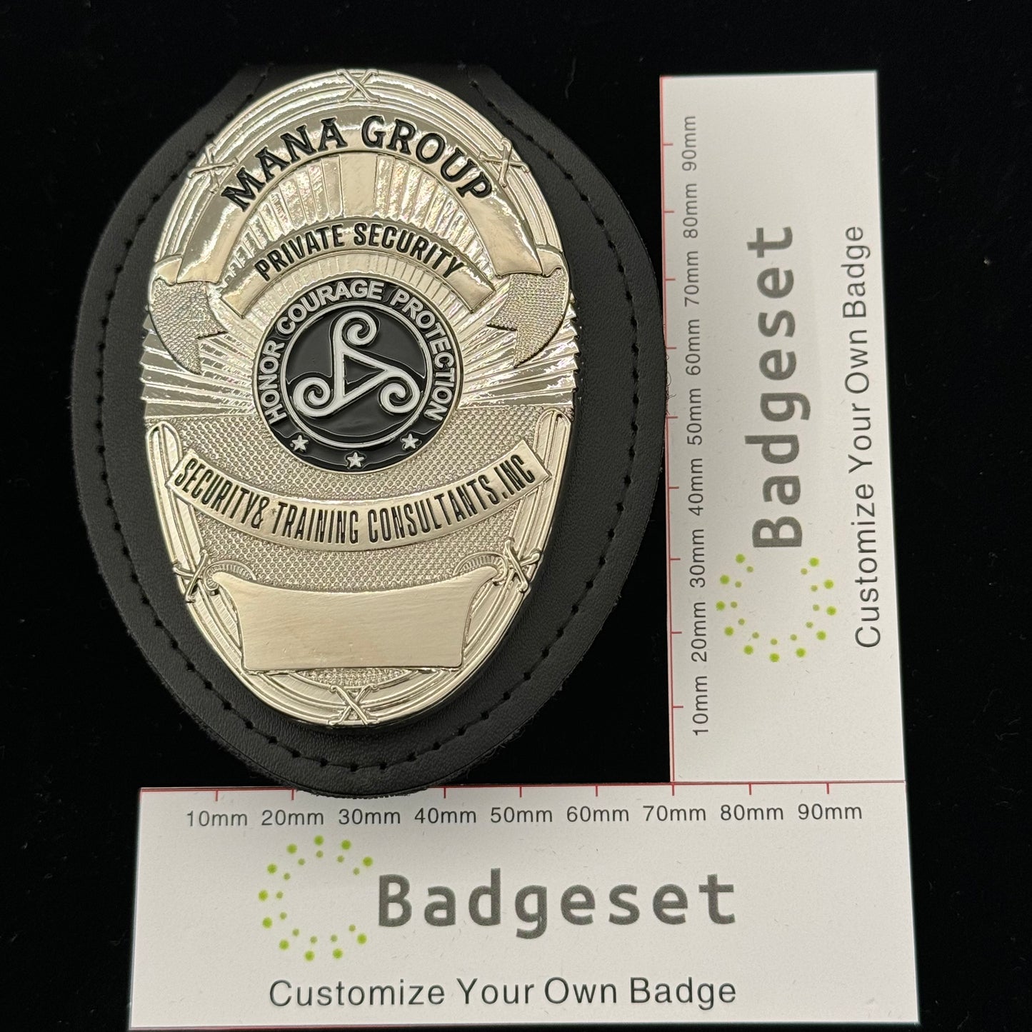 MANA GROUP Security Training Consultants.Inc insignia Utilería de cine Personalizar número