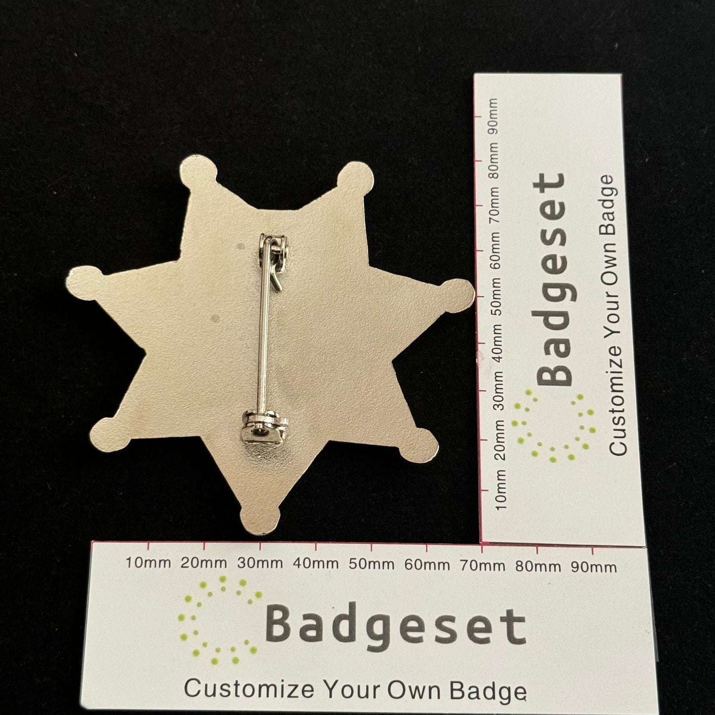 Customizable Badge BA33