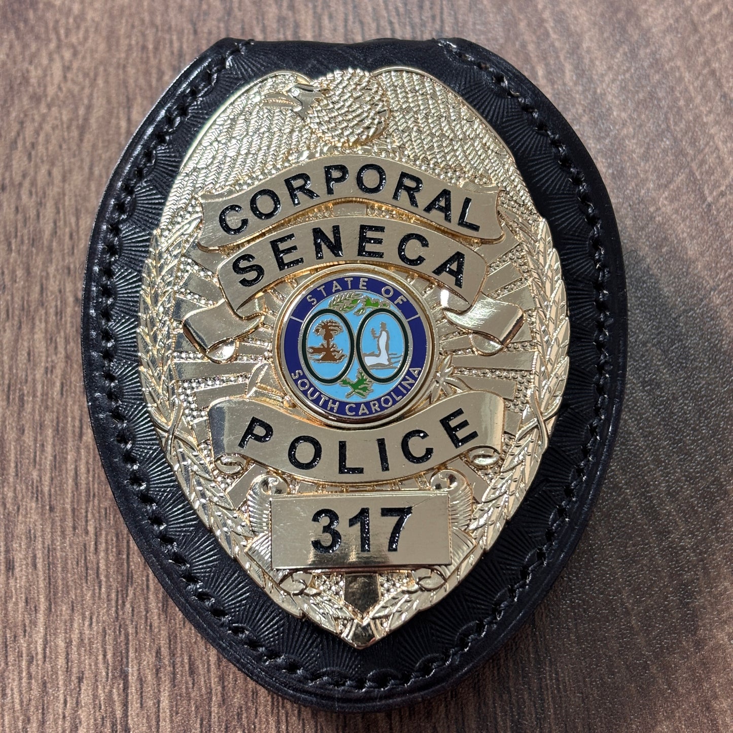 Portaplaca de policía negro-BH01