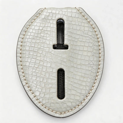 Porta-placa ovalado de cuero genuino personalizado - Estuche L004 con clip para cinturón y cadena para el cuello
