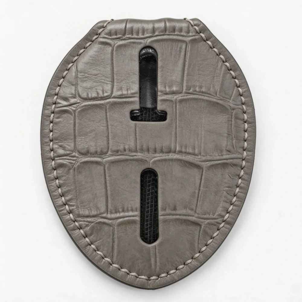 Porta-Placa Ovalado Personalizado de Cuero Genuino para Policía - Estuche B007 con Clip para Cinturón y Cadena para el Cuello